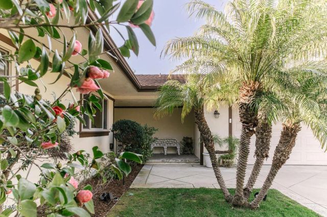 5703 Catherwood Drive, La Canada Flintridge, CA 91011