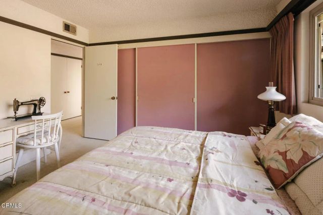 5703 Catherwood Drive, La Canada Flintridge, CA 91011