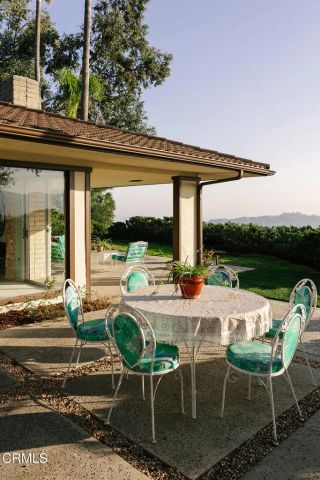 5703 Catherwood Drive, La Canada Flintridge, CA 91011