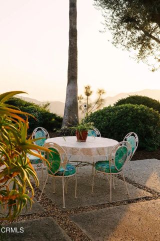 5703 Catherwood Drive, La Canada Flintridge, CA 91011