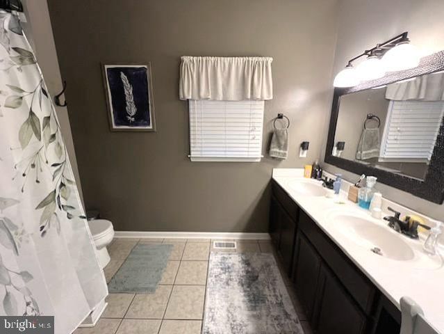 117 YALE LN, Falling Waters, WV 25419