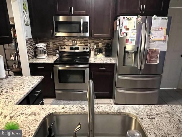 117 YALE LN, Falling Waters, WV 25419