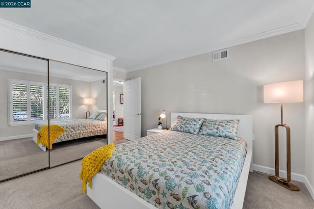 1935 Golden Rain Rd 1, Walnut Creek, CA 94595