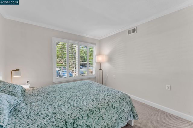 1935 Golden Rain Rd 1, Walnut Creek, CA 94595