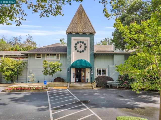 1935 Golden Rain Rd 1, Walnut Creek, CA 94595