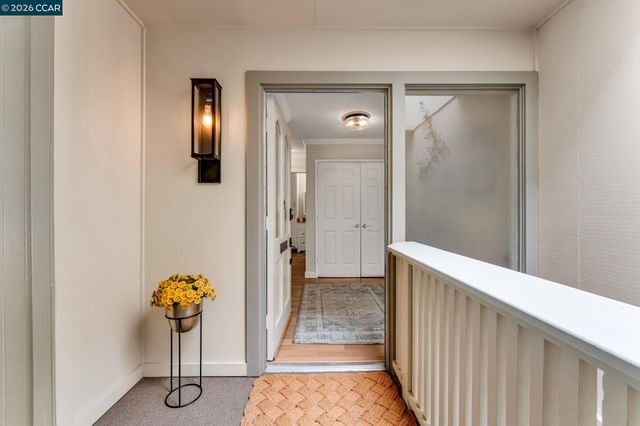 1935 Golden Rain Rd 1, Walnut Creek, CA 94595