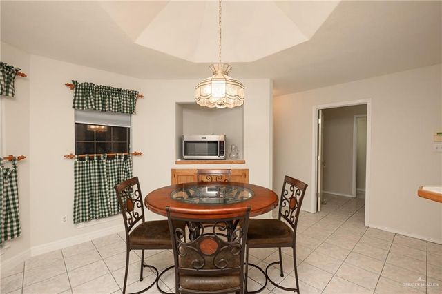 8302 Lago Drive, Harlingen, TX 78552