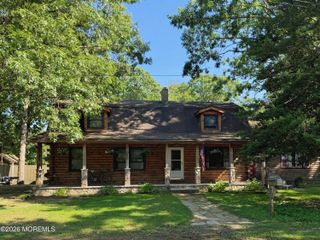 375 Arrowhead Drive, Brick, NJ 08724