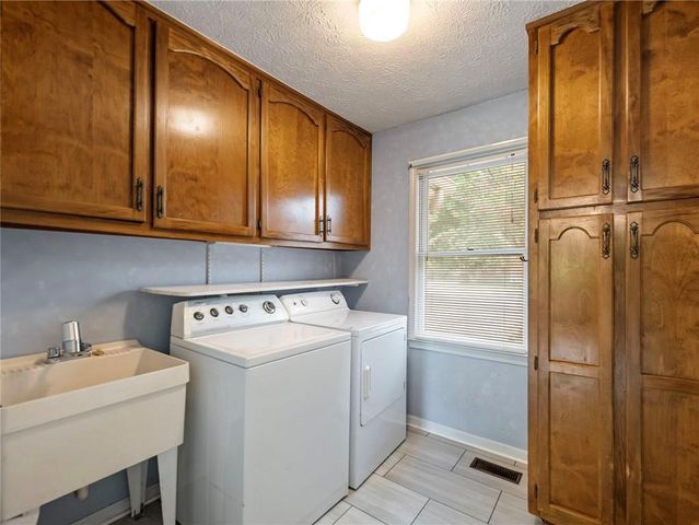 2647 Ashley Oaks Court, Duluth, GA 30096