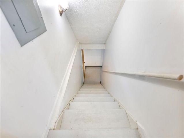2647 Ashley Oaks Court, Duluth, GA 30096