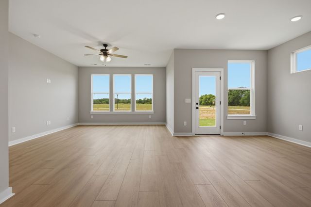 604 Sun Bear Lane, Mount Pleasant, TN 38474