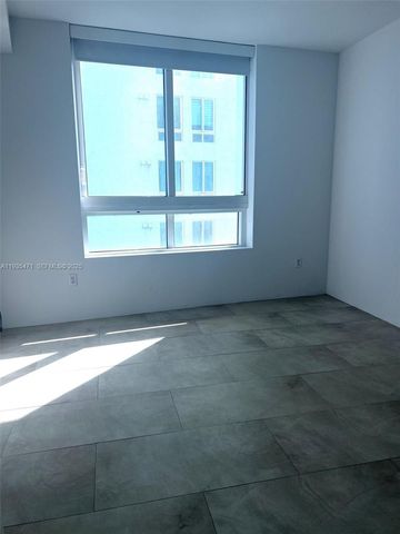 1900 N Bayshore Dr 2117, Miami, FL 33132