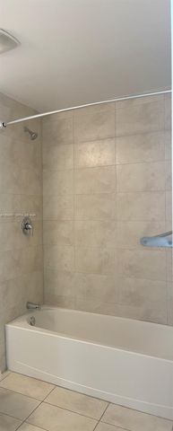 1900 N Bayshore Dr 2117, Miami, FL 33132