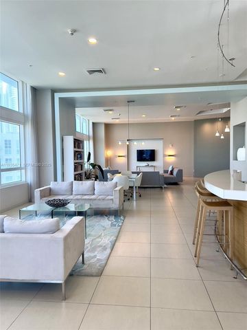 1900 N Bayshore Dr 2117, Miami, FL 33132