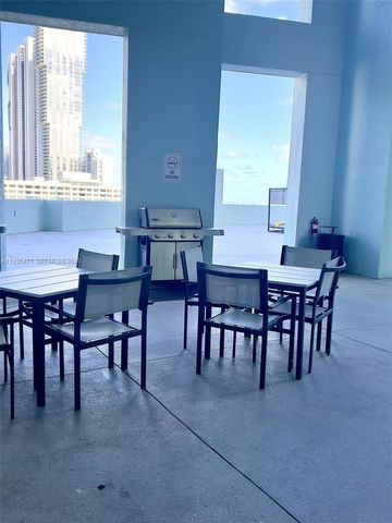 1900 N Bayshore Dr 2117, Miami, FL 33132