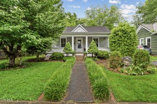 115 West Poplar Street, Johnson City, TN 37604