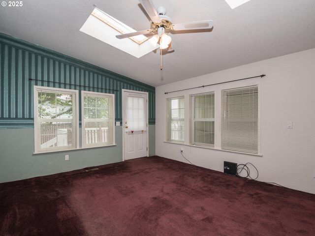 1949 Se PALMQUIST Rd 91, Gresham, OR 97080