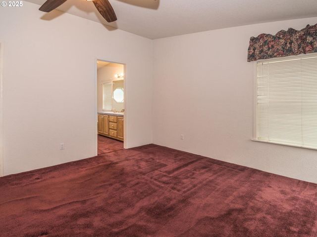 1949 Se PALMQUIST Rd 91, Gresham, OR 97080