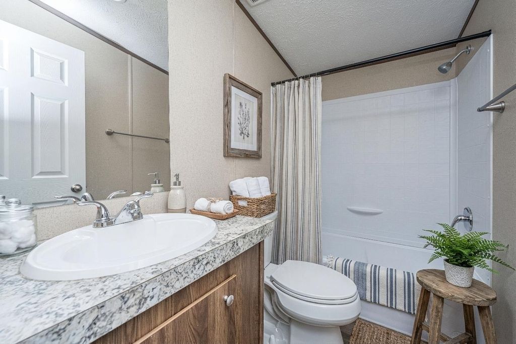 Image 25 of property listing at 268 Rodeo Drive, Eutawville, SC 29048