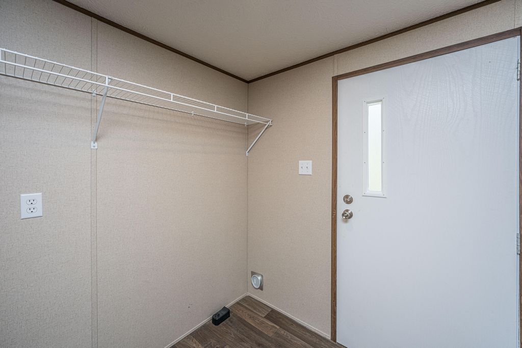 Image 33 of property listing at 268 Rodeo Drive, Eutawville, SC 29048