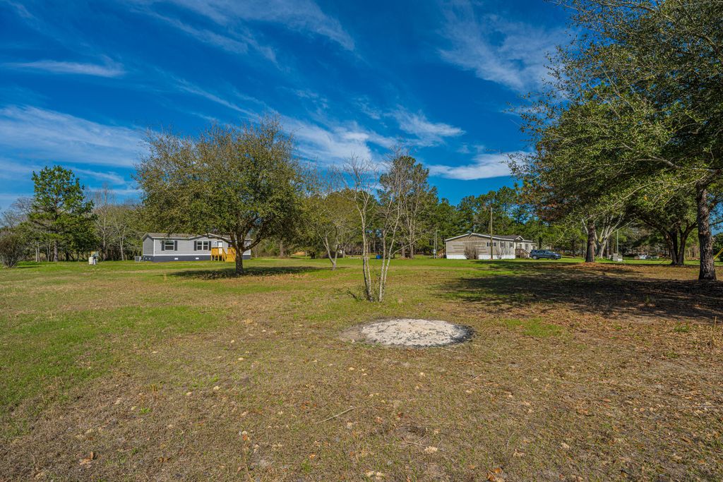 Image 61 of property listing at 268 Rodeo Drive, Eutawville, SC 29048