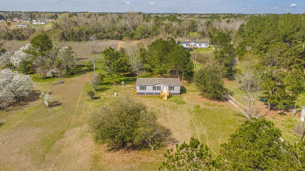 Image 66 of property listing at 268 Rodeo Drive, Eutawville, SC 29048