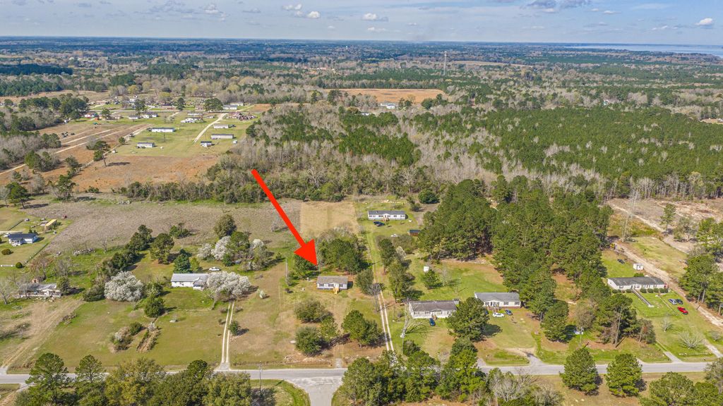 Image 73 of property listing at 268 Rodeo Drive, Eutawville, SC 29048