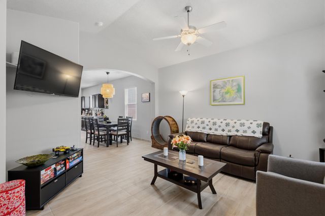 2328 Penn Avenue SE, Albuquerque, NM 87106