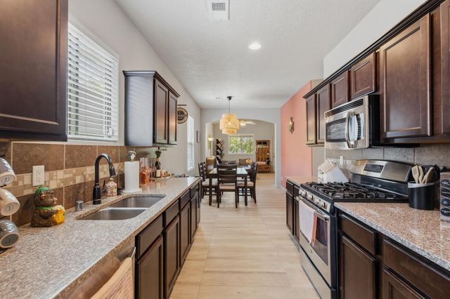 2328 Penn Avenue SE, Albuquerque, NM 87106