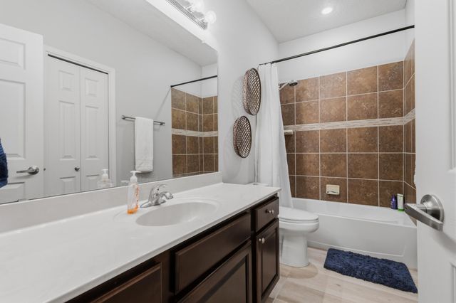 2328 Penn Avenue SE, Albuquerque, NM 87106