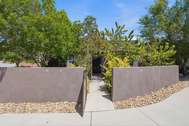 2328 Penn Avenue SE, Albuquerque, NM 87106