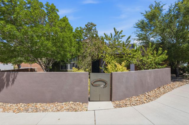 2328 Penn Avenue SE, Albuquerque, NM 87106