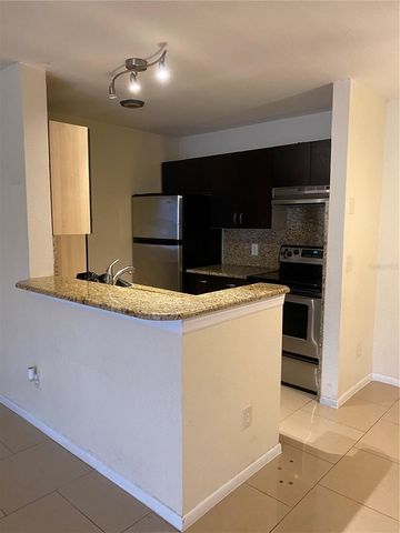 5124 CONROY ROAD 18, Orlando, FL 32811