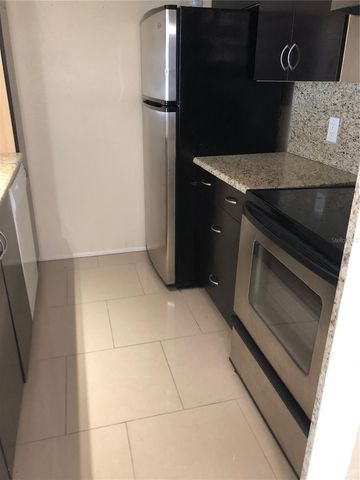 5124 CONROY ROAD 18, Orlando, FL 32811