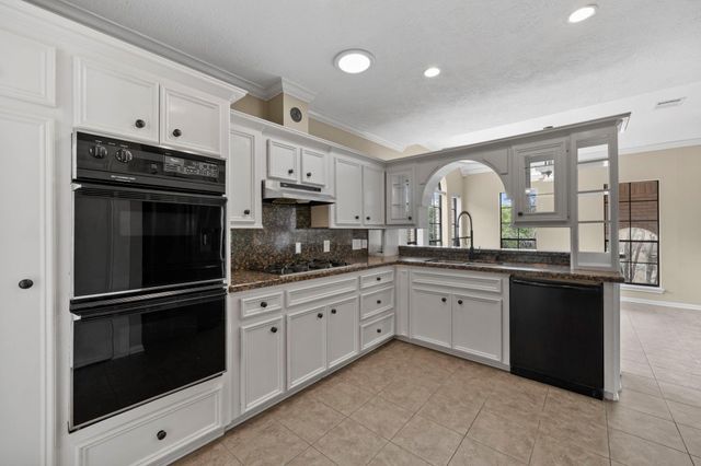 169 April Cove, Montgomery, TX 77356