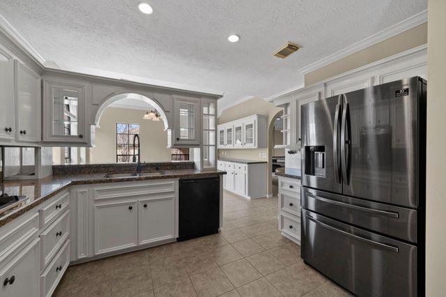 169 April Cove, Montgomery, TX 77356