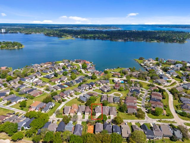 169 April Cove, Montgomery, TX 77356