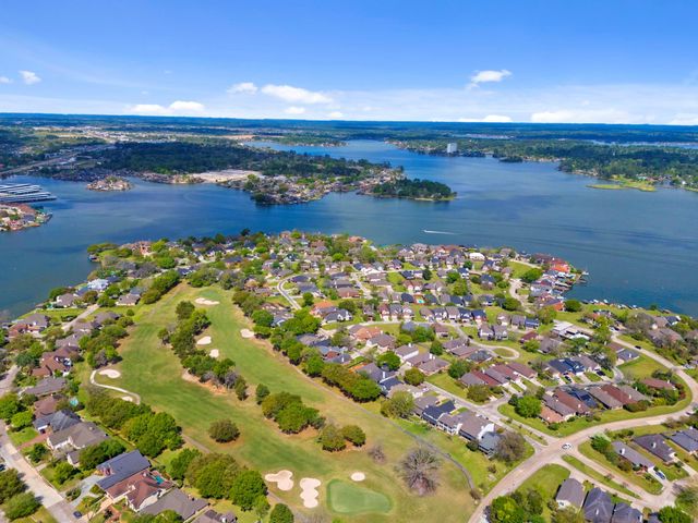 169 April Cove, Montgomery, TX 77356