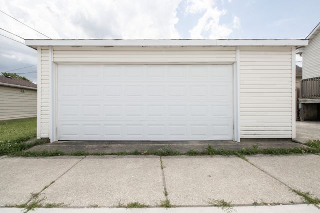 4851 Michigan Avenue, Schiller Park, IL 60176