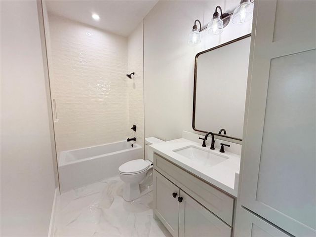 14098 Childress Ranch Drive, Washington, TX 77880