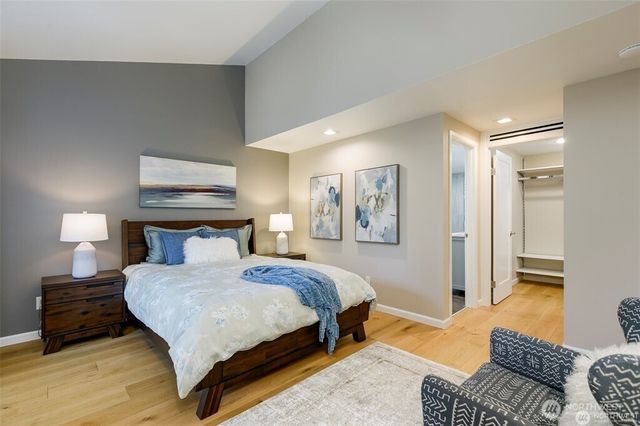 6001 60th Avenue NE, Seattle, WA 98115