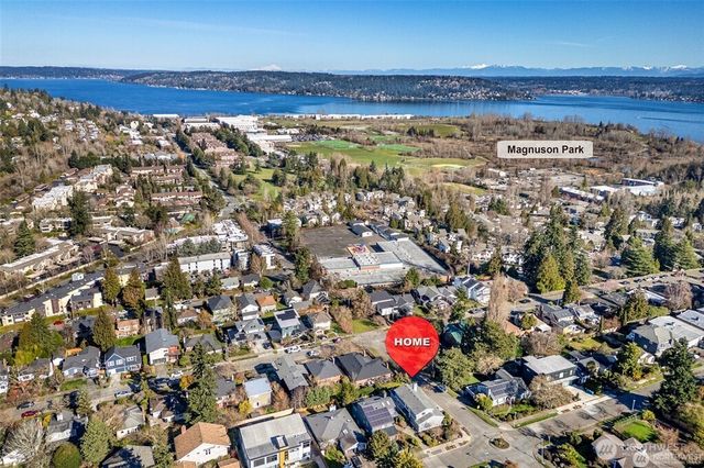 6001 60th Avenue NE, Seattle, WA 98115