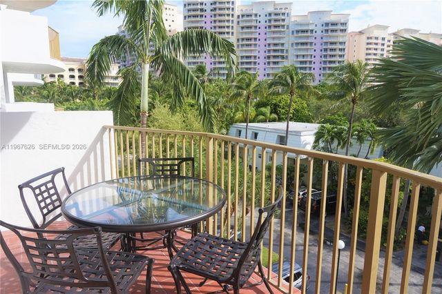 210 Sea View Drive 408, Key Biscayne, FL 33149