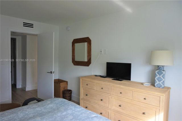 210 Sea View Drive 408, Key Biscayne, FL 33149