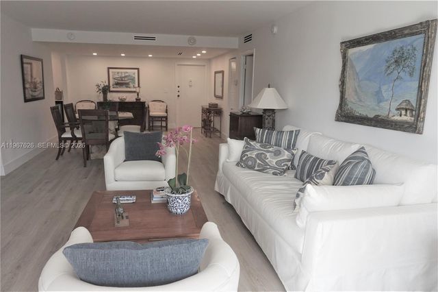 210 Sea View Drive 408, Key Biscayne, FL 33149