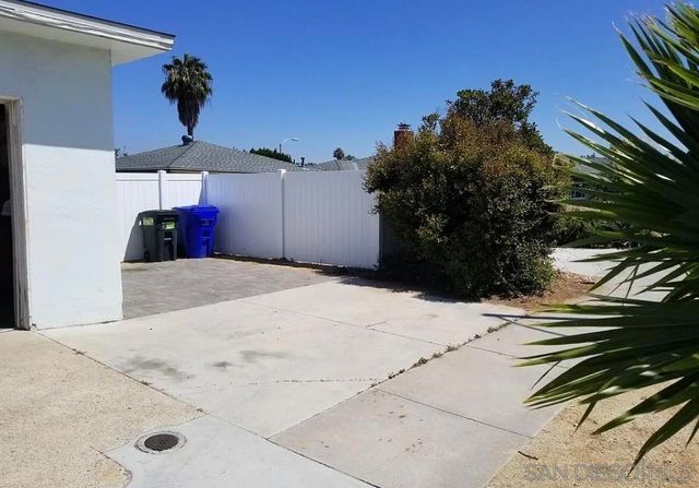 4901 Curry, San Diego, CA 92115