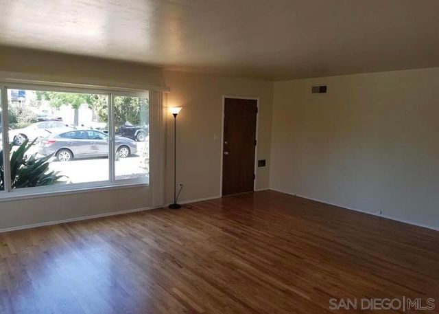 4901 Curry, San Diego, CA 92115