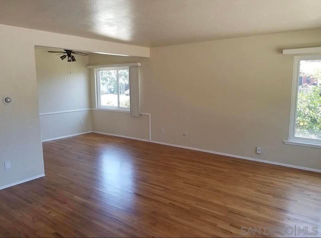 4901 Curry, San Diego, CA 92115