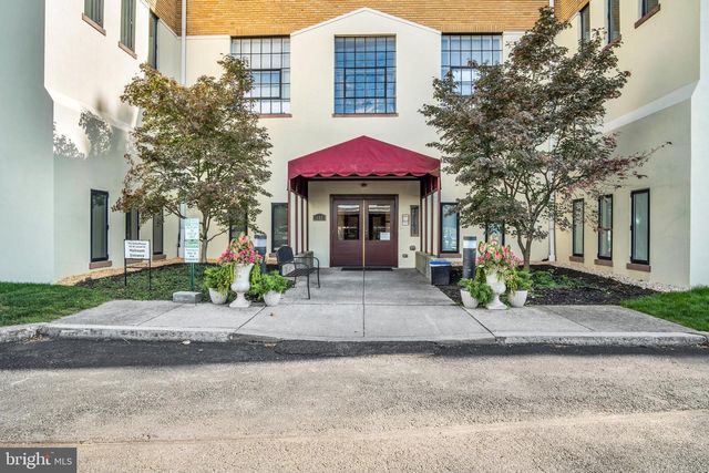 133 W LOCUST STREET #C13, Mechanicsburg, PA 17055