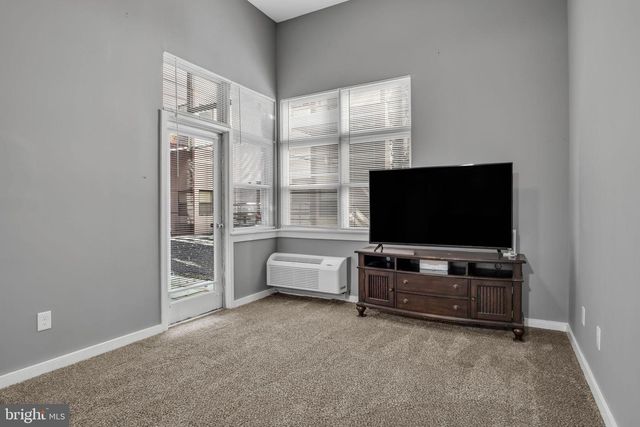 133 W LOCUST STREET #C13, Mechanicsburg, PA 17055